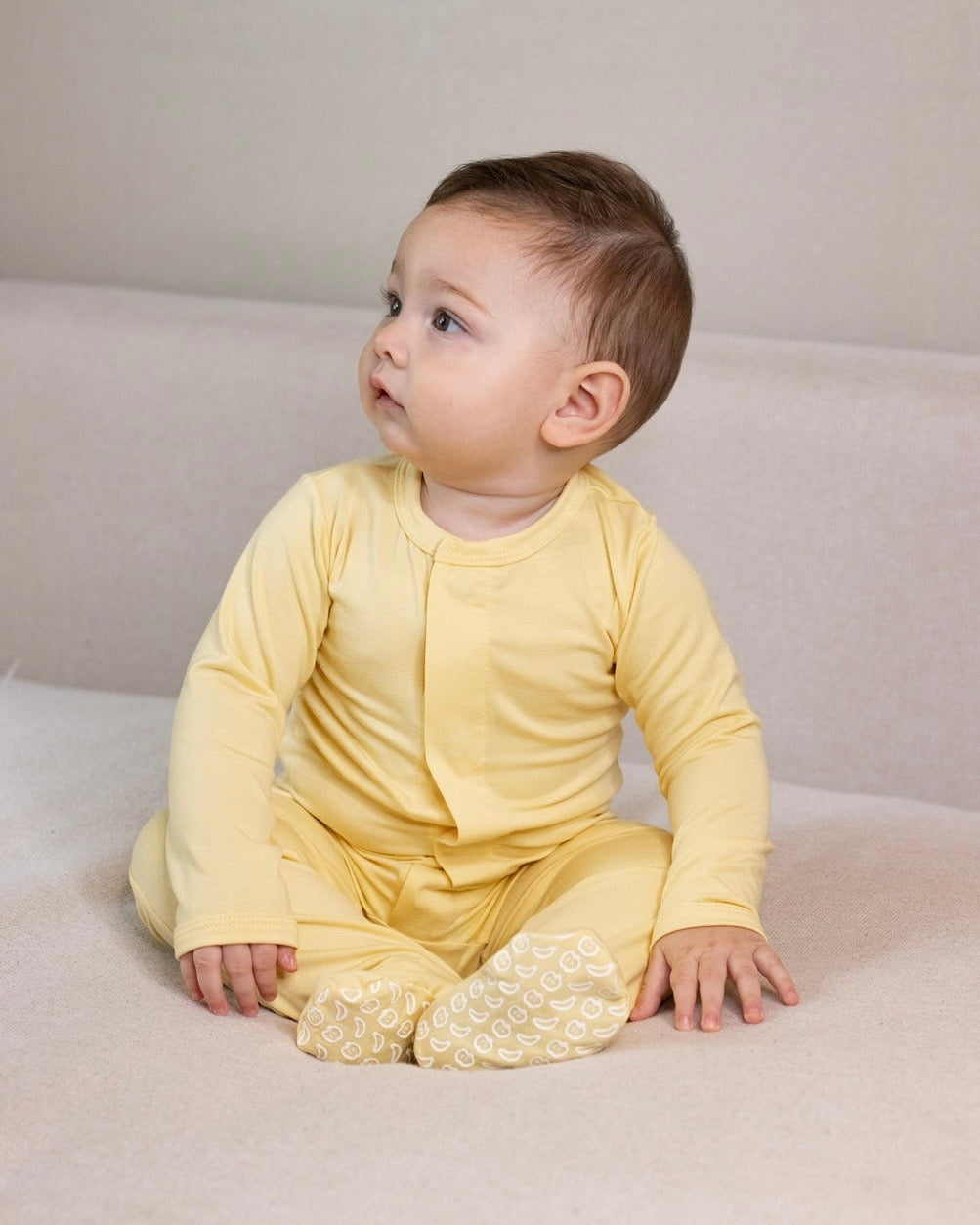 Mameluco magnético con pie