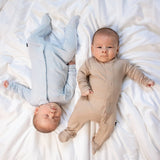 Mameluco magnético con pie