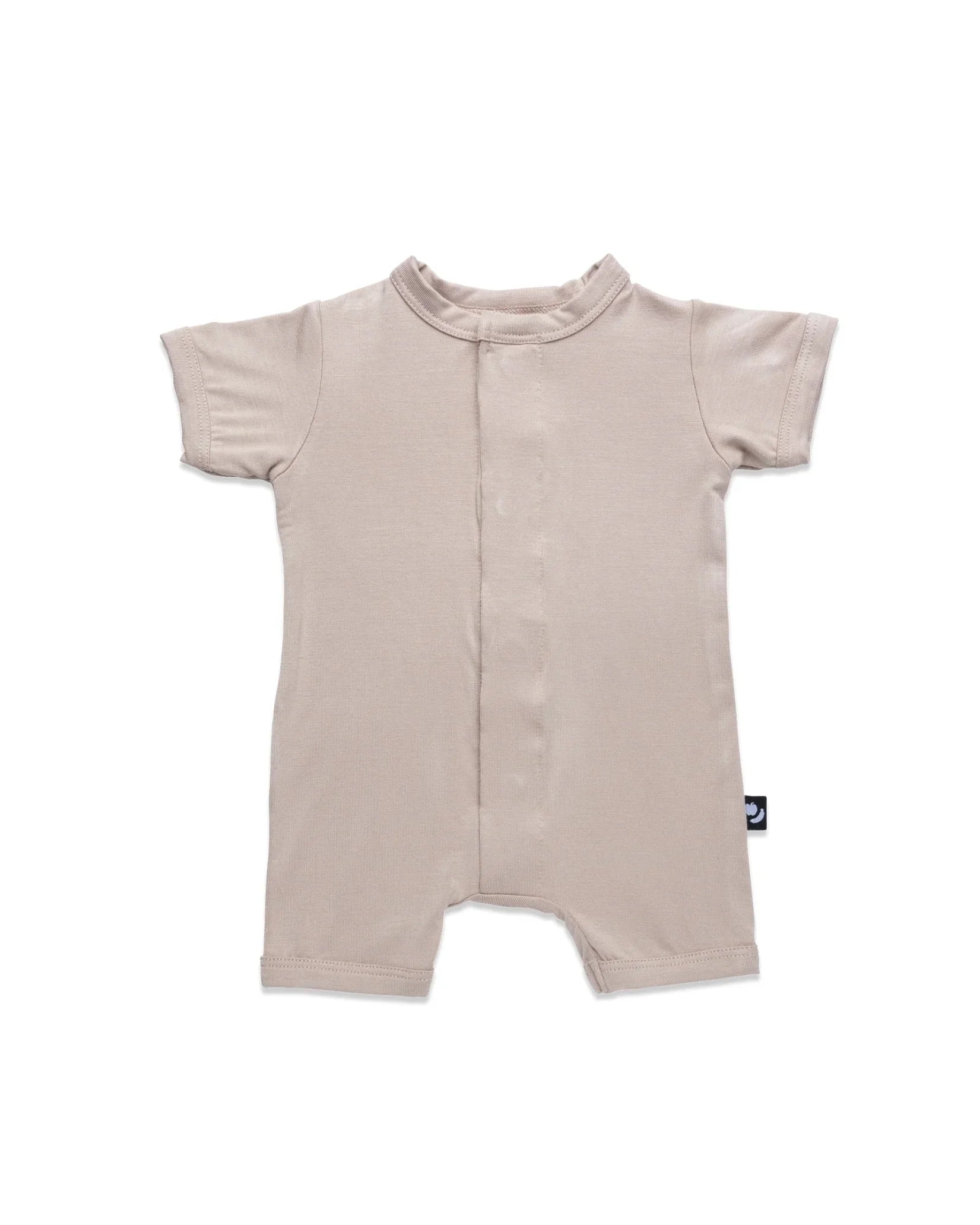 Mameluco magnetico corto beige para calor, ideal para cambios de pañal