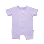 Mameluco magnetico corto lila para calor, ideal para cambios de pañal