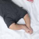 Mameluco magnético corto